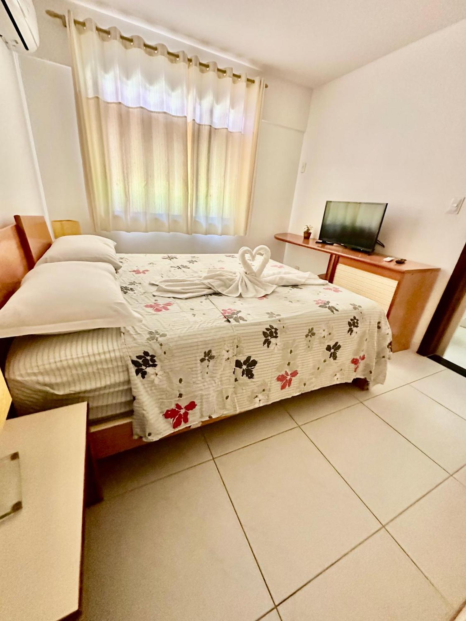 Flat Guarajuba 4 Quartos Terreo A Beira Mar - Pe Na Areia - Governanca Com Arrumadeira E Wi Fi Inclusos Camassari Bagian luar foto